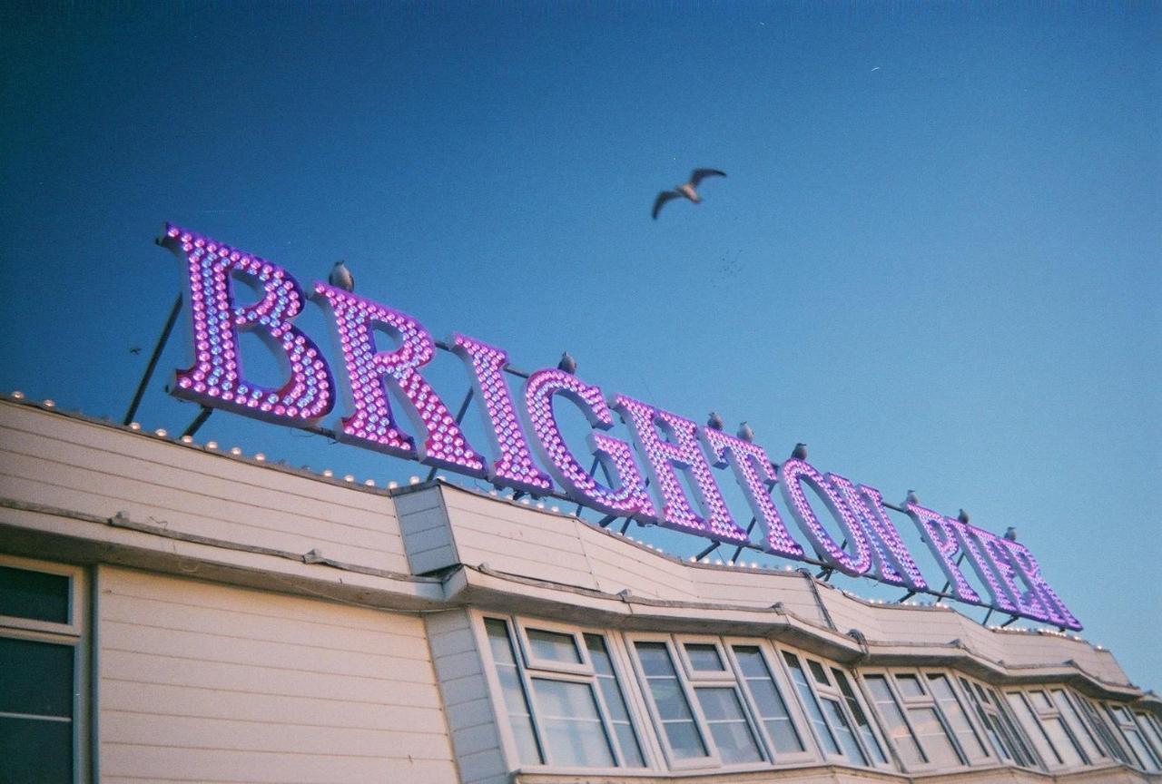 Baggies Backpackers Hostel Brighton Exterior photo